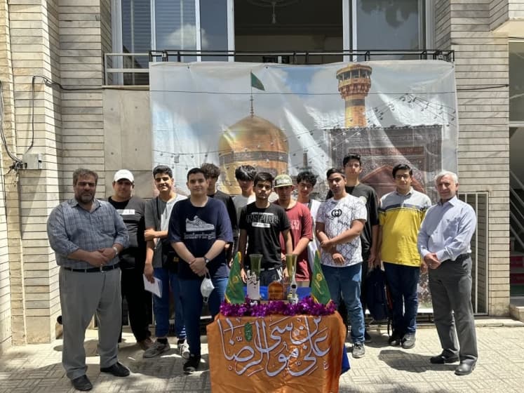 شرکت در جشنواره های بین المللی فرهنگی وهنری